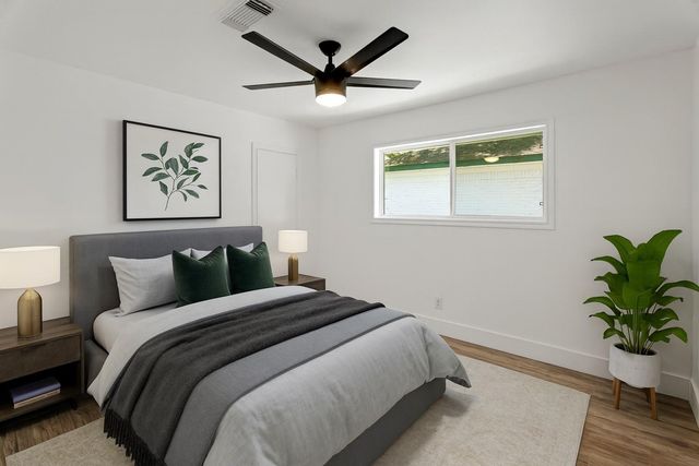 9410 Albury Drive, Houston, TX 77096