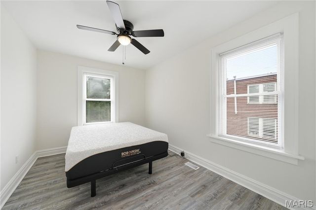 5006 Queens Avenue, St Louis, MO 63115