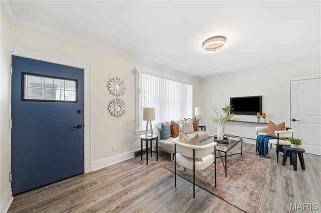5006 Queens Avenue, St Louis, MO 63115