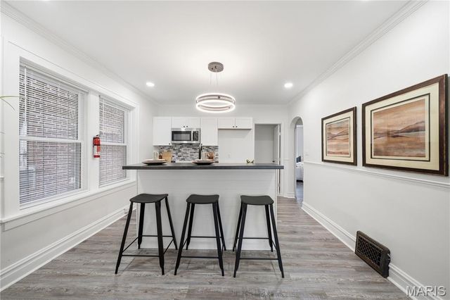 5006 Queens Avenue, St Louis, MO 63115