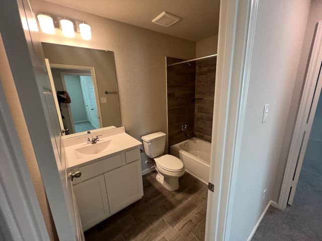 24702 Pennfield Arbor Lane, Huffman, TX 77336