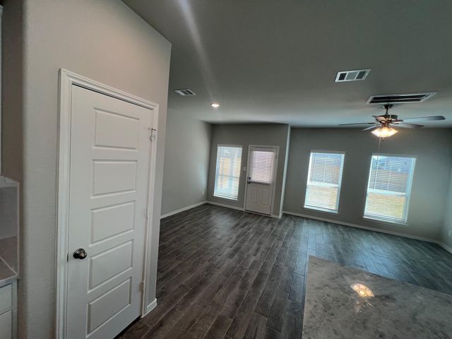 24702 Pennfield Arbor Lane, Huffman, TX 77336