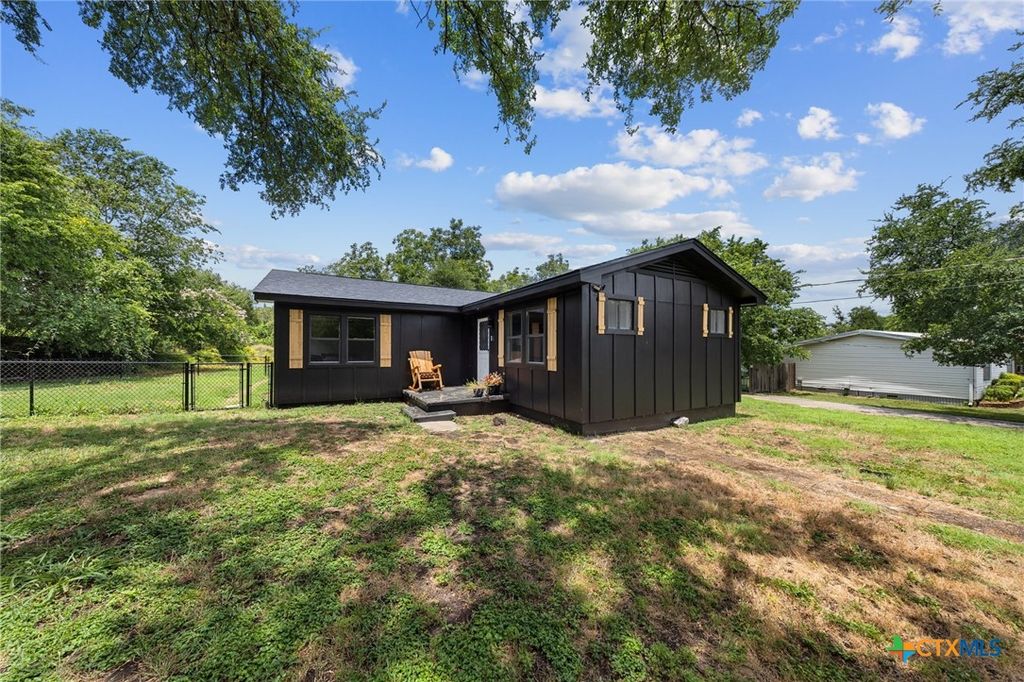 13830 Woodland Point Loop, Belton, TX 76513
