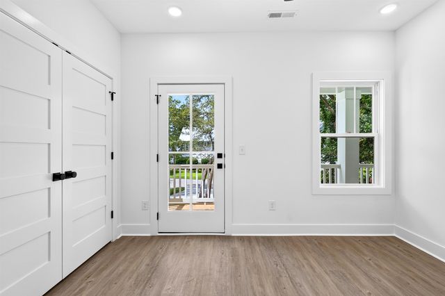 359 Sea Marsh Ave., Murrells Inlet, SC 29576