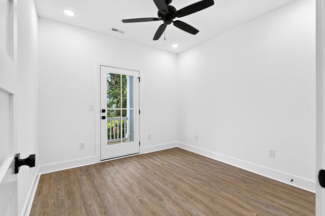 359 Sea Marsh Ave., Murrells Inlet, SC 29576
