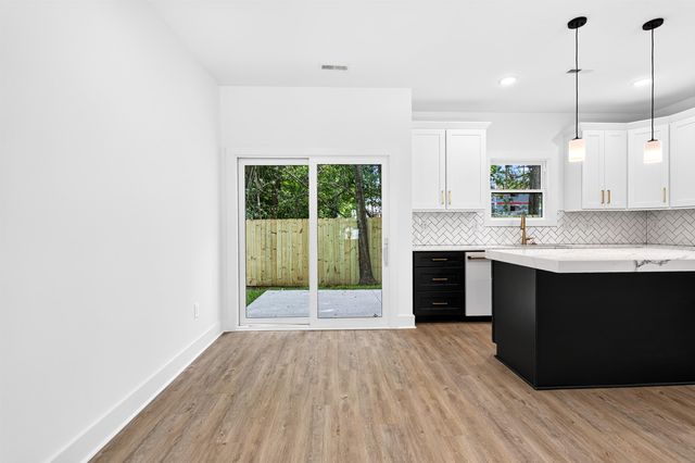 359 Sea Marsh Ave., Murrells Inlet, SC 29576