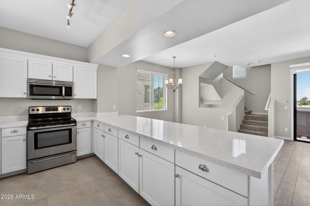 2315 N 52ND Street 103, Phoenix, AZ 85008