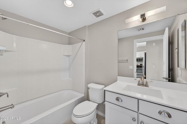 2315 N 52ND Street 103, Phoenix, AZ 85008
