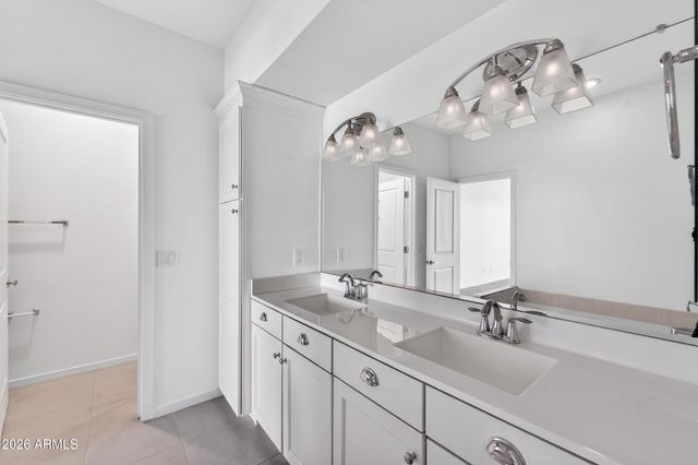 2315 N 52ND Street 103, Phoenix, AZ 85008