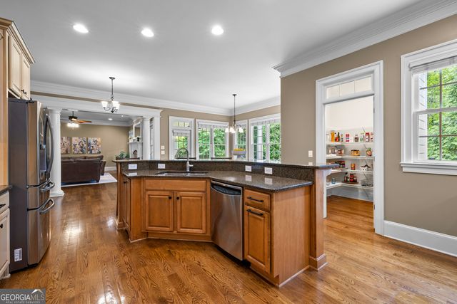 505 Old Valley Point, Fayetteville, GA 30215