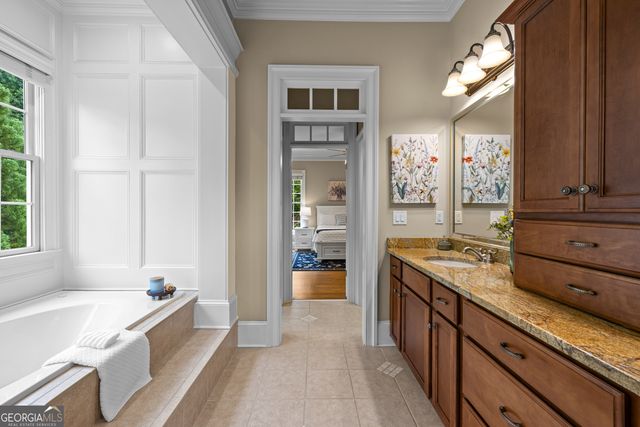505 Old Valley Point, Fayetteville, GA 30215