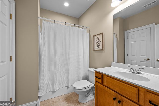 505 Old Valley Point, Fayetteville, GA 30215