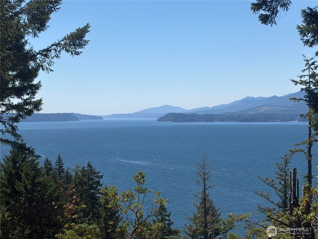 1 xxxx Foxglove Lane, Quilcene, WA 98376