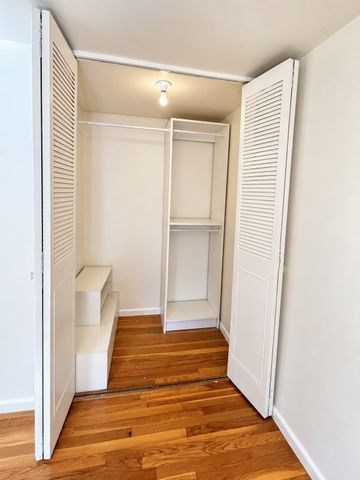 60 Lake Street J, Winchester, MA 01890