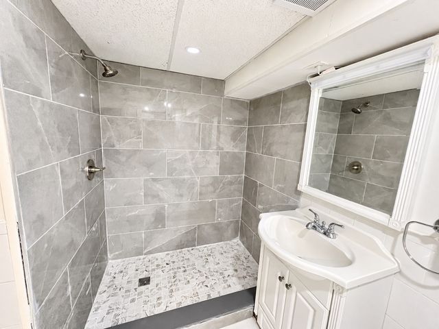 60 Lake Street J, Winchester, MA 01890