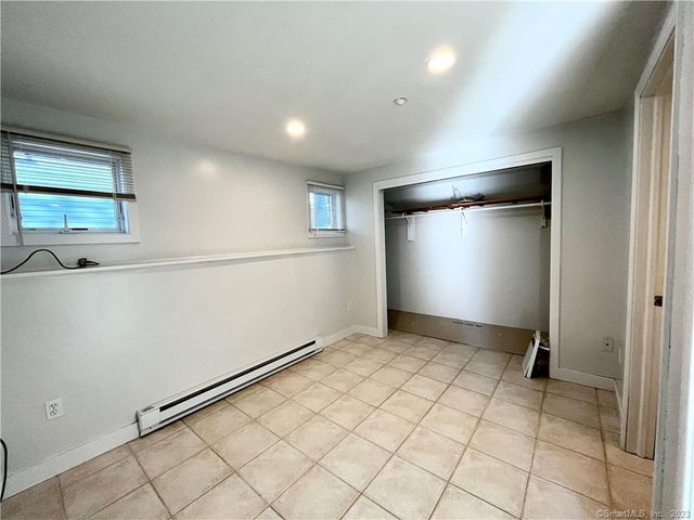 106 Limewood Avenue 1, Branford, CT 06405