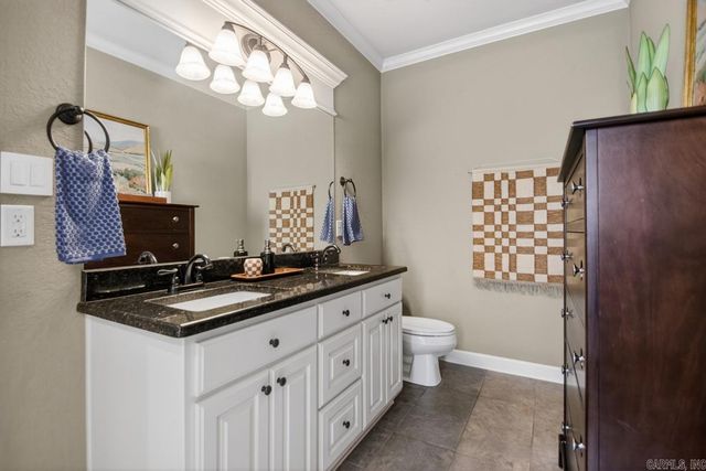 9216 Meadow Gardens Circle, Sherwood, AR 72120