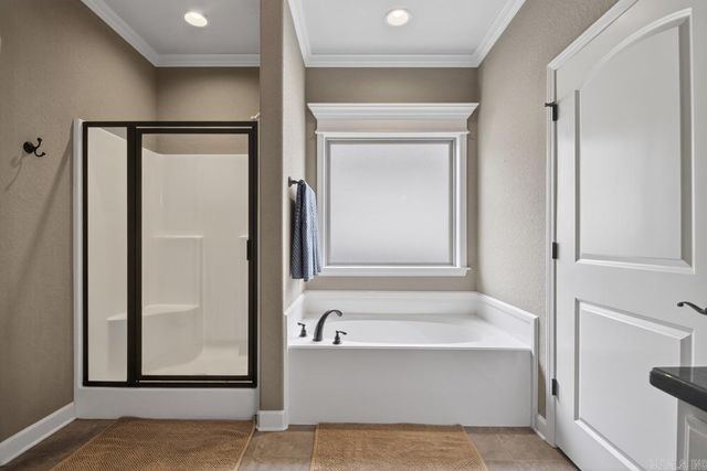 9216 Meadow Gardens Circle, Sherwood, AR 72120