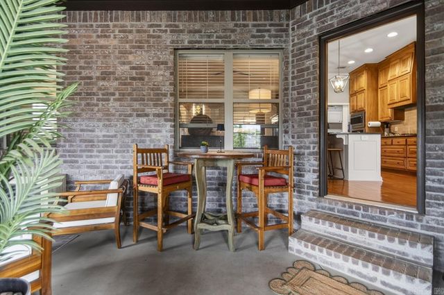 9216 Meadow Gardens Circle, Sherwood, AR 72120