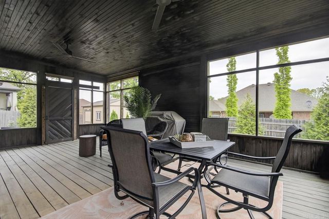 9216 Meadow Gardens Circle, Sherwood, AR 72120