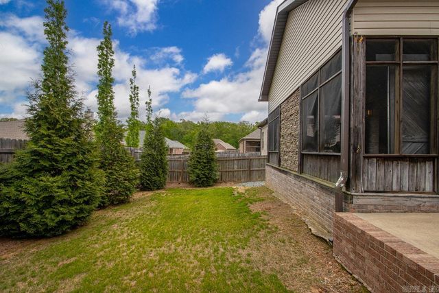 9216 Meadow Gardens Circle, Sherwood, AR 72120