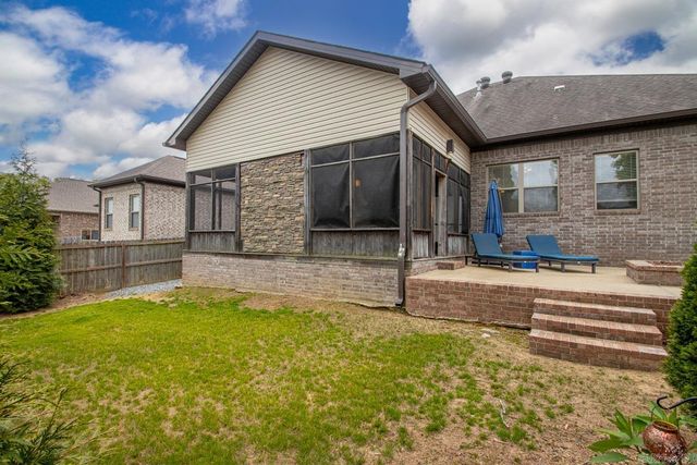 9216 Meadow Gardens Circle, Sherwood, AR 72120