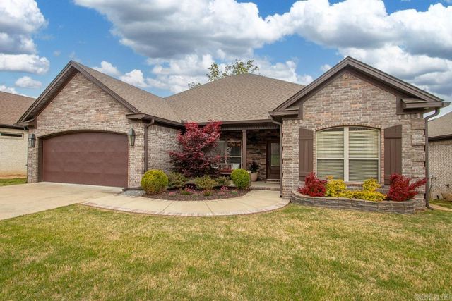 9216 Meadow Gardens Circle, Sherwood, AR 72120