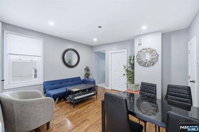 68 Kearny Street, Newark, NJ 07104