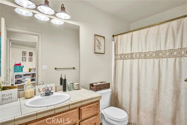 18863 Stonegate Road, Hidden Valley Lake, CA 95467