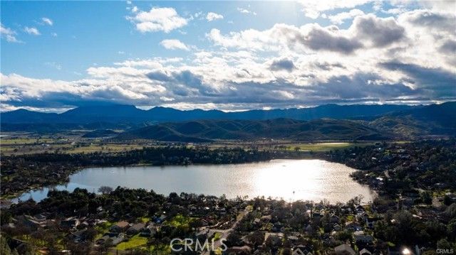 18863 Stonegate Road, Hidden Valley Lake, CA 95467