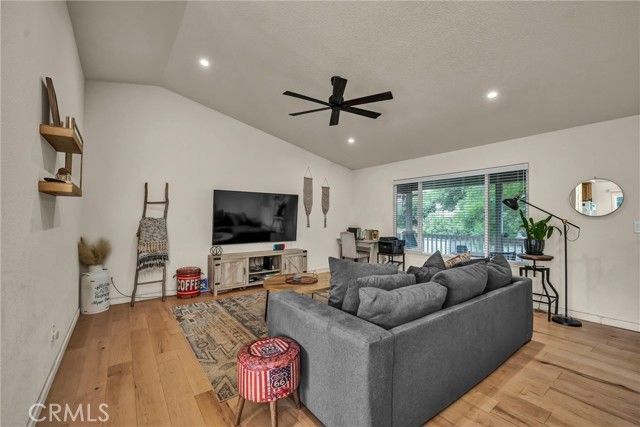 18863 Stonegate Road, Hidden Valley Lake, CA 95467