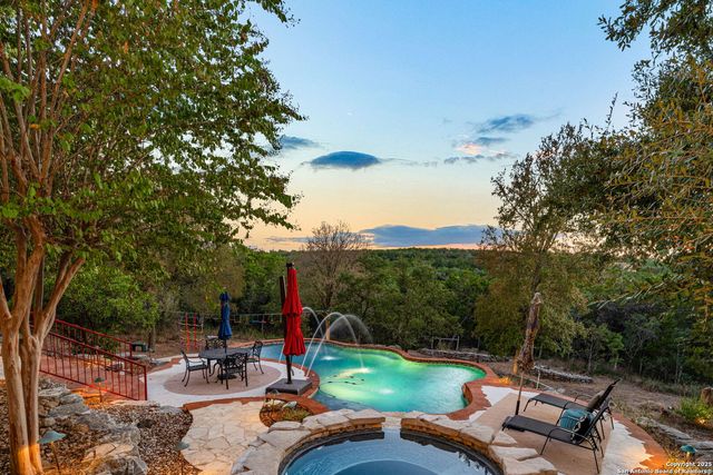 23 Nopalito, San Antonio, TX 78261