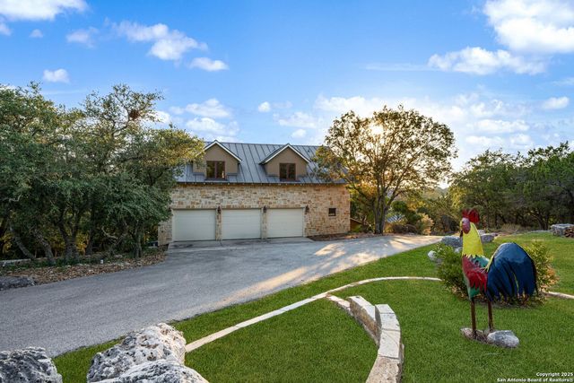 23 Nopalito, San Antonio, TX 78261