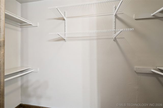 11822 S Rawhide Road E, Claremore, OK 74017