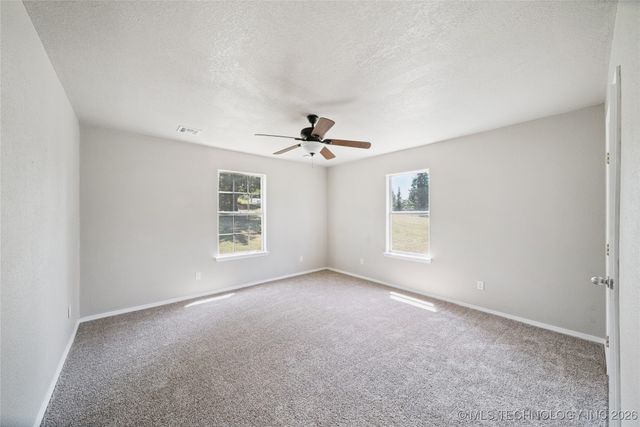 11822 S Rawhide Road E, Claremore, OK 74017