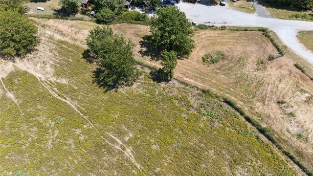 11822 S Rawhide Road E, Claremore, OK 74017