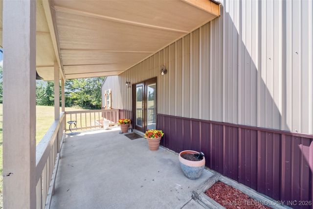 11822 S Rawhide Road E, Claremore, OK 74017