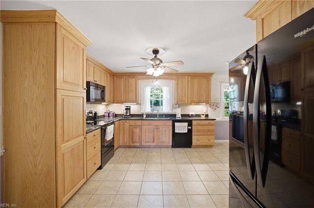 105 Conference CT, Virginia Beach, VA 23462