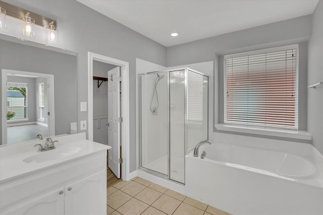 6113 Farrah Drive, Fort Worth, TX 76131