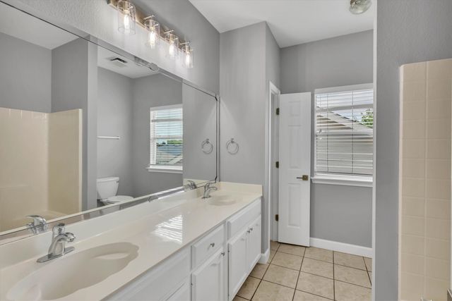 6113 Farrah Drive, Fort Worth, TX 76131