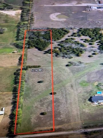 10843 E Line Road, Trenton, TX 75490