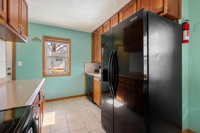 221 E Park Street, Owatonna, MN 55060