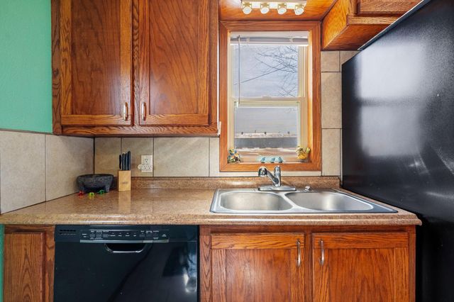 221 E Park Street, Owatonna, MN 55060