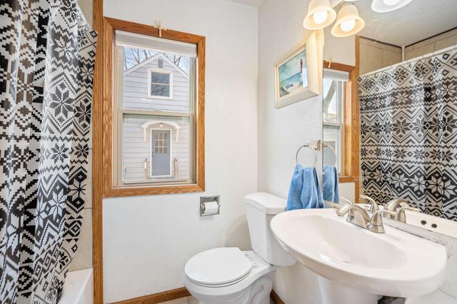 221 E Park Street, Owatonna, MN 55060