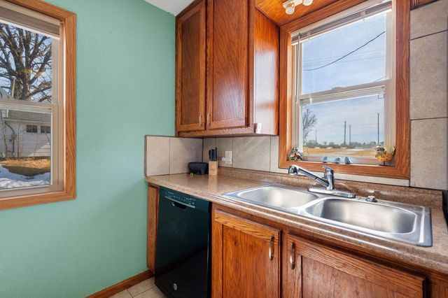 221 E Park Street, Owatonna, MN 55060