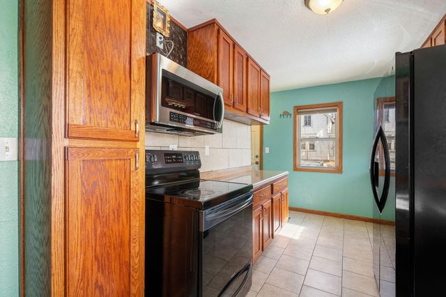 221 E Park Street, Owatonna, MN 55060