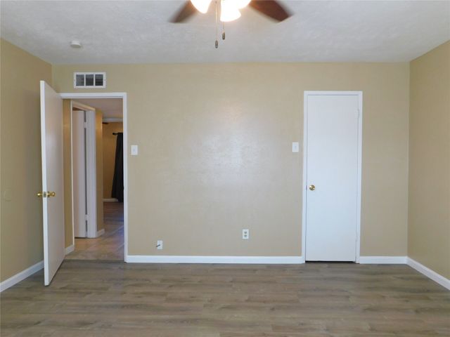 5236 Nash Drive, The Colony, TX 75056