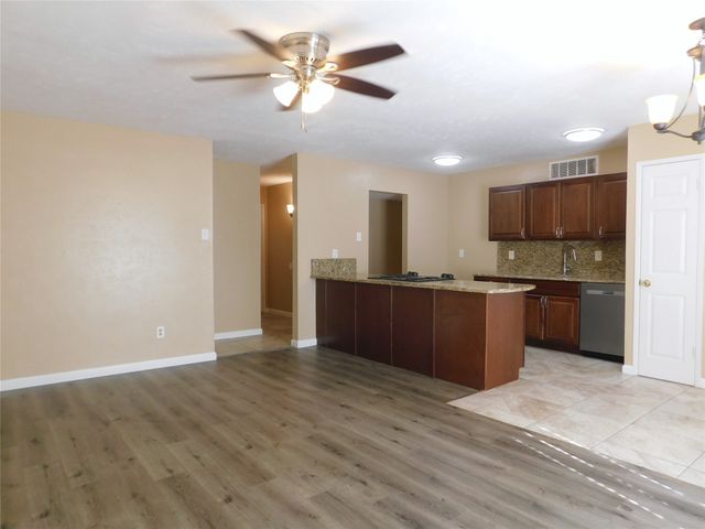 5236 Nash Drive, The Colony, TX 75056