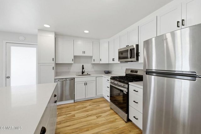 15750 Arroyo Drive 62, Moorpark, CA 93021