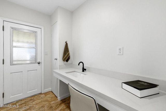 15750 Arroyo Drive 62, Moorpark, CA 93021